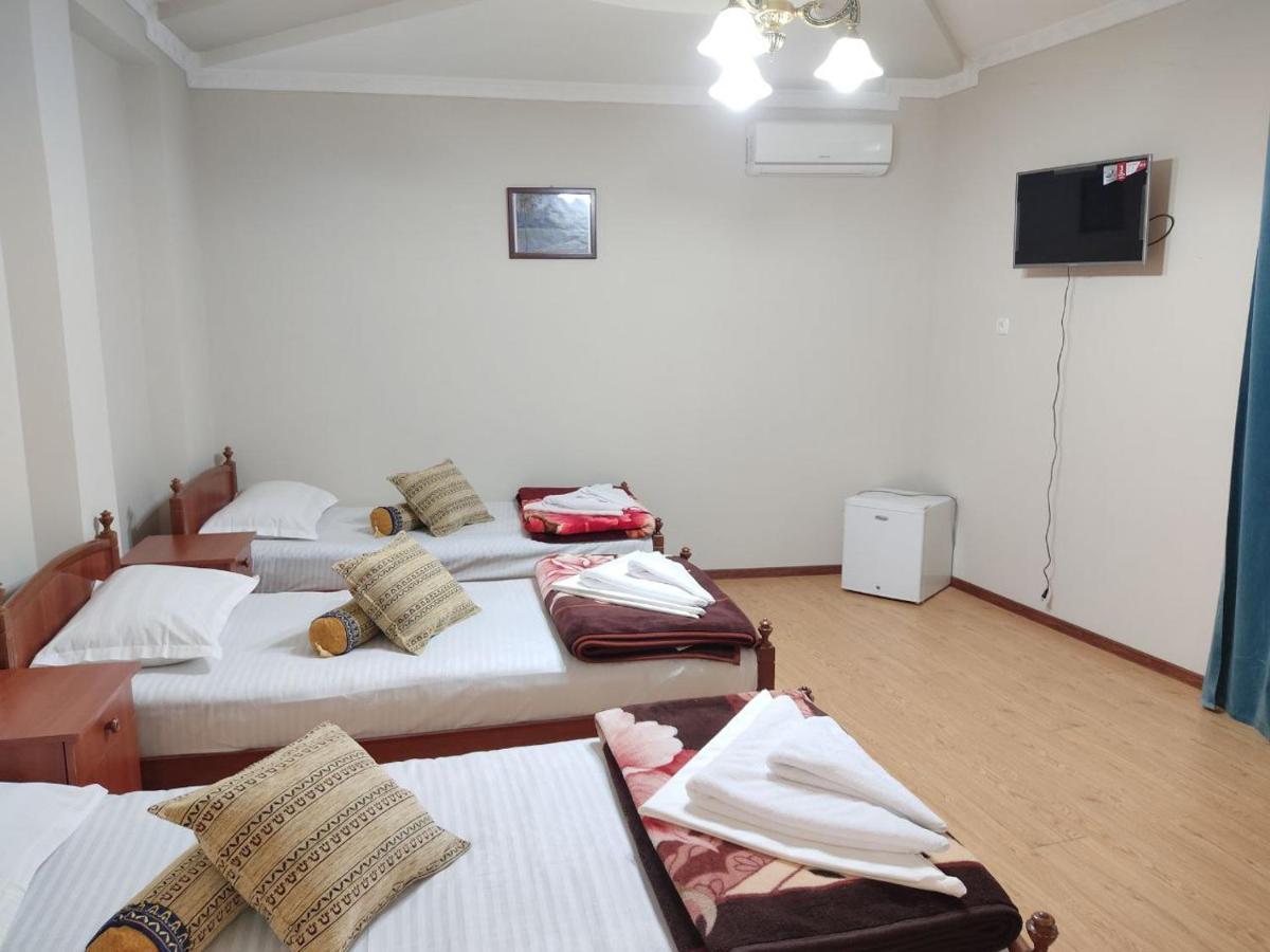 Hotel Nazira & Azizbek Бухара Екстер'єр фото